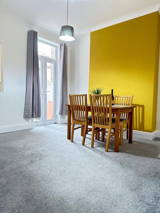Apartment The Beatles House - Penny Lane - Contractors -relocating-3bedroom *